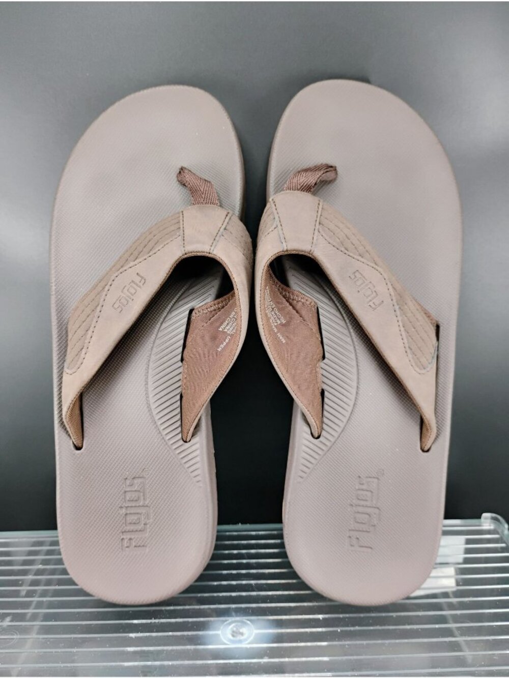 Flojos Mens Brown Flip-Flop Sandals Size 11 Durable Comfort